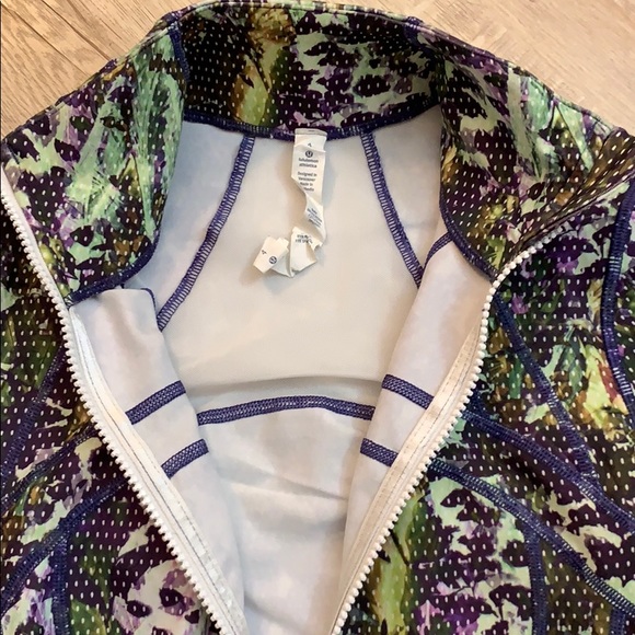 ⚡️Sale⚡️Lululemon Define Jacket 4 Floral Sport - Picture 8 of 8